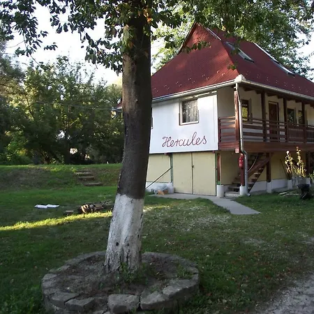 Prázdninový dům Hercules Turistahaz *