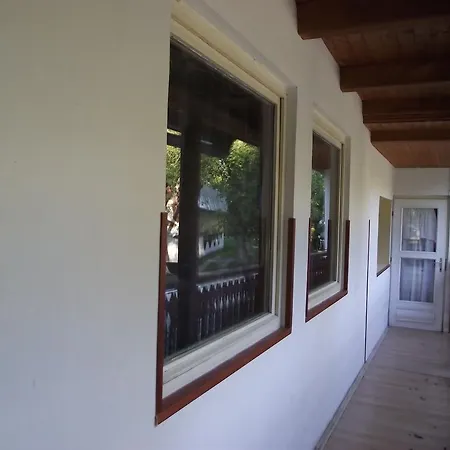 Hercules Turistahaz Prázdninový dům Szentendre